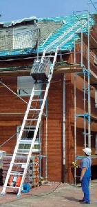 Schr&auml;gaufzug  mieten leihen