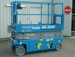 Scherenhebeb&uuml;hne mieten leihen