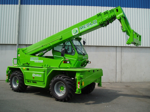 Teleskopstapler mieten leihen