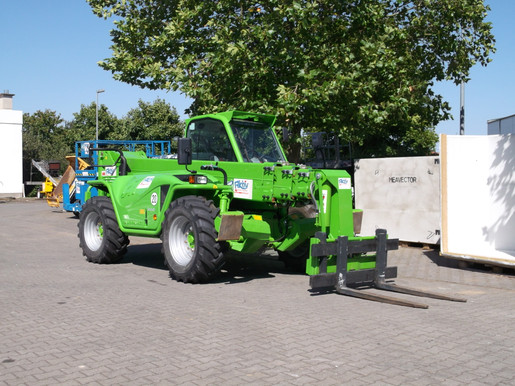 Teleskopstapler 4,0 to mieten leihen