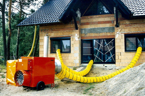 &Ouml;lheizer Typ: K 120 / 110 KW    mieten leihen