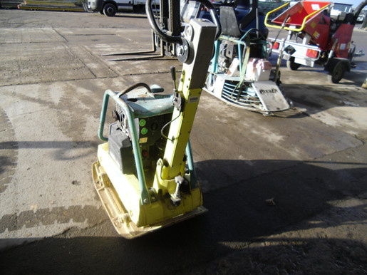 R&uuml;tteiplatte,Bodenverdichter,Vibrationsplatte mieten leihen