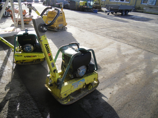 R&uuml;ttelplatte,Bodenverdichter,Vibrationsplatte mieten leihen