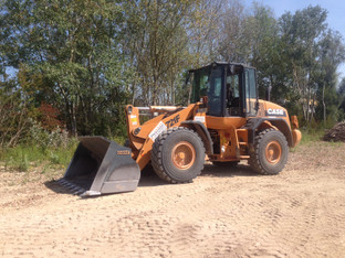 2,5m&sup3; Radlader mieten leihen