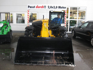 Teleskoplader  mieten leihen