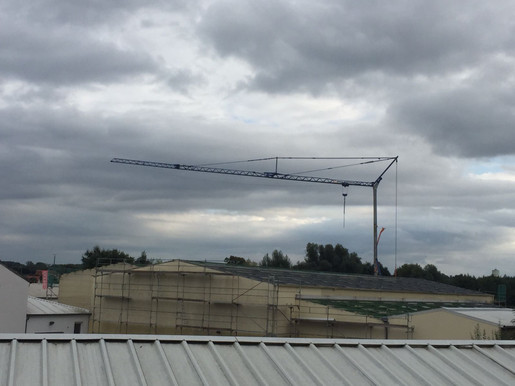 40 M Untendreher  Baukran mieten leihen