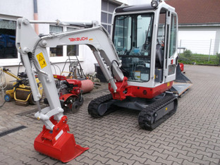 Minibagger 2,0 to Kabine mieten leihen