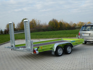 Autotransport Anh&auml;nger Tieflader 3,5 t Gesamtgewicht  mieten leihen