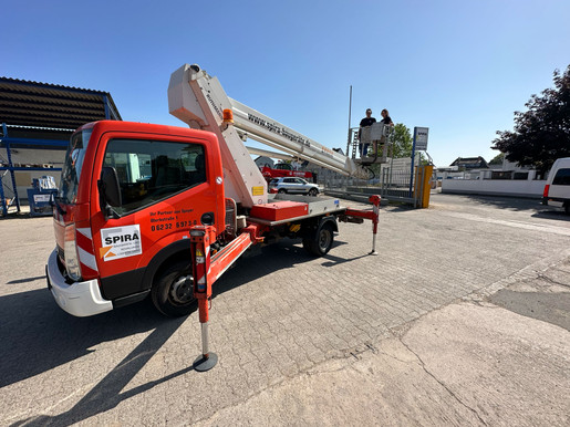 PKW Hebeb&uuml;hne mieten leihen